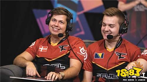 扑克策略的底层逻辑（扑克策略的核心原理）